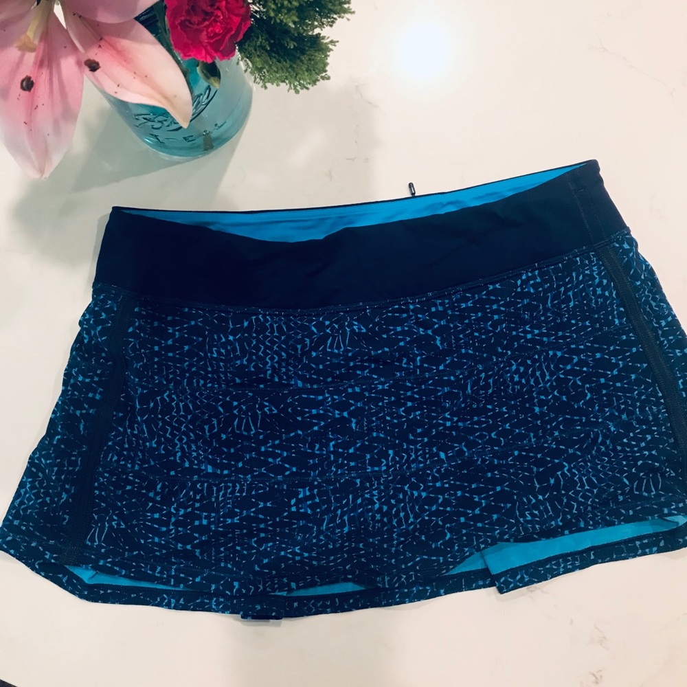 Lululemon Pace Rival Navy/Aqua Skirt (12)